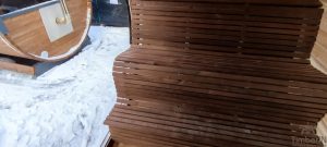Ovale Aussensauna Fasssauna Hobbit (10)
