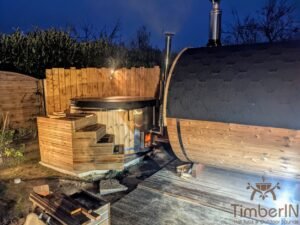 Badezuber Badefass Hot Tube Mit Whirlpool Holzofen – TimberIN Rojal (3)