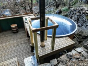 Badezuber Badefass Hot Tube Einbaumodell Einsatz Eingraben Eingelassen (1)