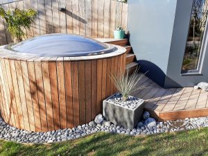 Badezuber Badefass Jakuzzi Hot Tube Einbaumodell Einsatz Eingraben Eingelassen (5)