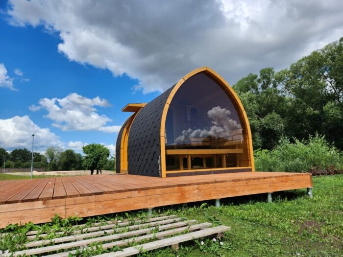 Gartensauna (Außensauna) – Wellness im eigenen Garten 10 Fasssauna Pod mit Panoramafenster