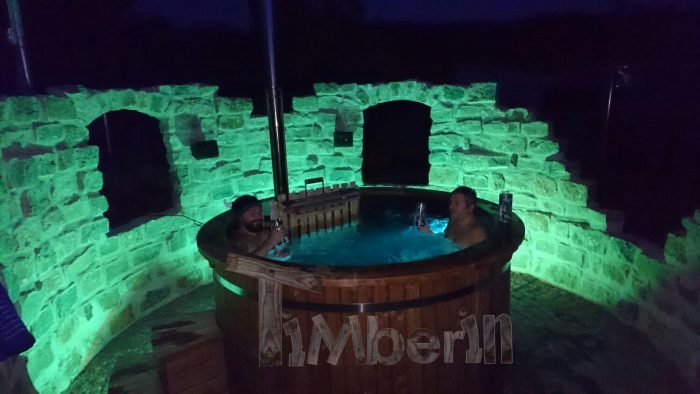 Badefass mit Kunststoff mit Innenofen, Nattheim, Deutschland 6 michael-nattheim-deutschland-platz-fuer-das-badefass-ist-nun-fertig-4