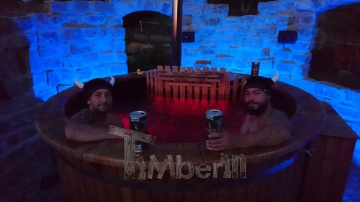 Badefass mit Kunststoff mit Innenofen, Nattheim, Deutschland 4 michael-nattheim-deutschland-platz-fuer-das-badefass-ist-nun-fertig-6