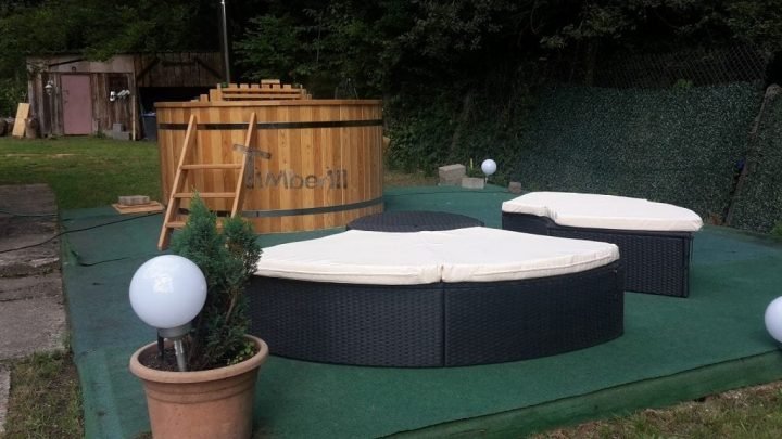 Badetonne Mit Kunststoffeinsatz, Bianca, Heusweiler, Deutschland (1)