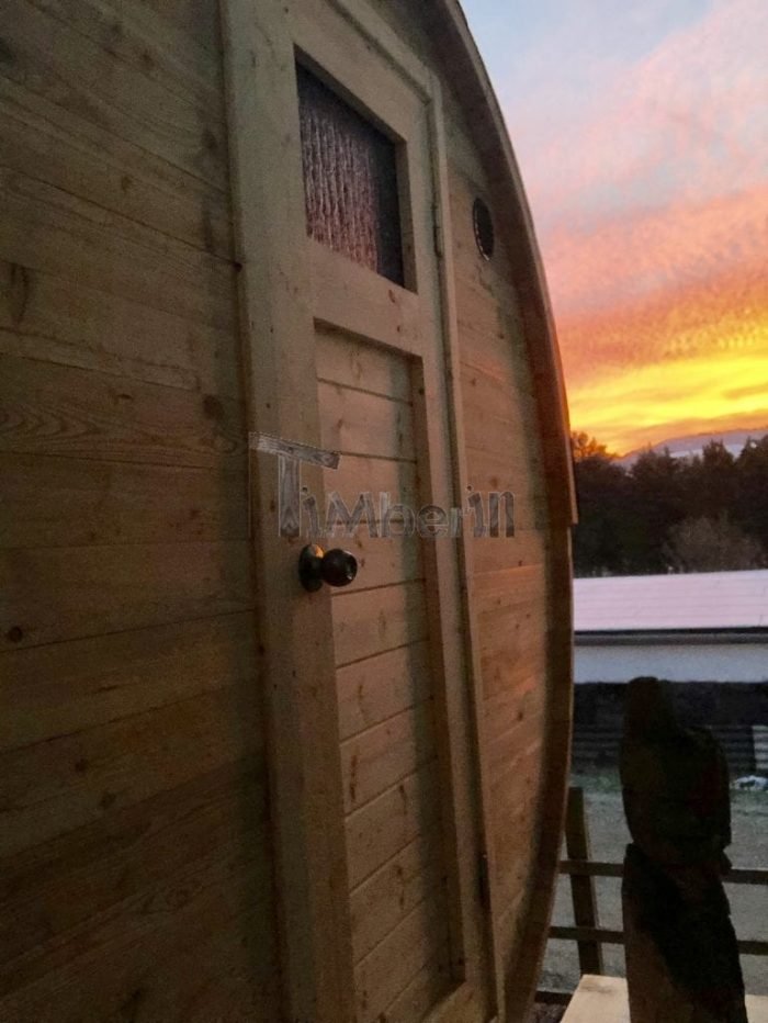 Außensauna mit Anhänger mit Panoramafenster, Ankleideraum und Harvia Holzofen, Sandy, Niederwallmenach, Deutschland 2 Außensauna Mit Anhänger Mit Panoramafenster, Ankleideraum Und Harvia Holzofen, Sandy, Niederwallmenach, Deutshchland (2)