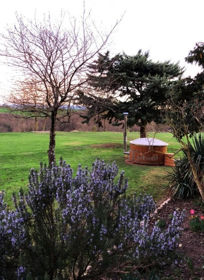 Badefass gfk Thermoholz mit integriertem Ofen Wellness Royal, Silvan, SAVERDUN, Frankreich 6 Badefass Gfk Thermoholz Mit Integriertem Ofen Wellness Royal, Silvan, SAVERDUN, Frankreich (5)