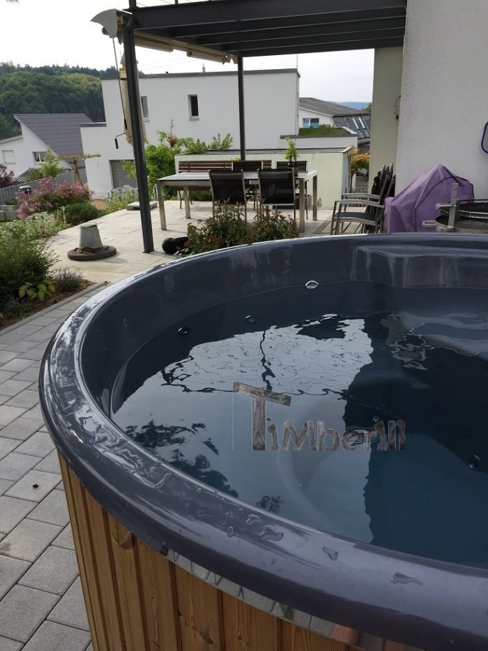 Badefass gfk Thermoholz mit integriertem Ofen Wellness Royal, Beni, Magden, Schweiz 4 Badefass Gfk Thermoholz Mit Integriertem Ofen Wellness Royal, Beni, Magden, Schweiz (3)