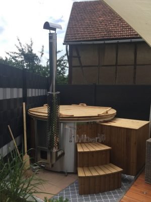 Badefass gfk Thermoholz mit integriertem Ofen Wellness Royal, Jakub, Limeshain- Himbach, Deutschland 3 Badefass Gfk Thermoholz Mit Integriertem Ofen Wellness Royal, Jakub, Limeshain Himbach, Deutschland (2)