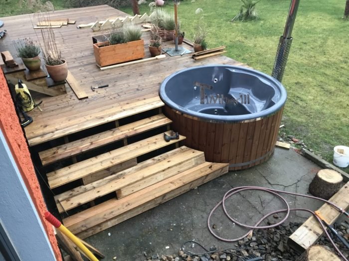 Badefass gfk Thermoholz mit integriertem Ofen Wellness Royal, Elmar, Groß Leuthen, Deutschland 3 Badefass Gfk Thermoholz Mit Integriertem Ofen Wellness Royal, Elmar, Groß Leuthen, Deutschland (3)