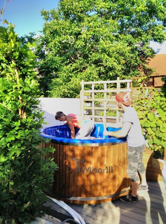 Badefass gfk Thermoholz mit integriertem Ofen Wellness Royal, Peter, Maria Anzbach, Österreich 3 Badefass Gfk Thermoholz Mit Integriertem Ofen Wellness Royal, Peter, Maria Anzbach, Österreich (2)