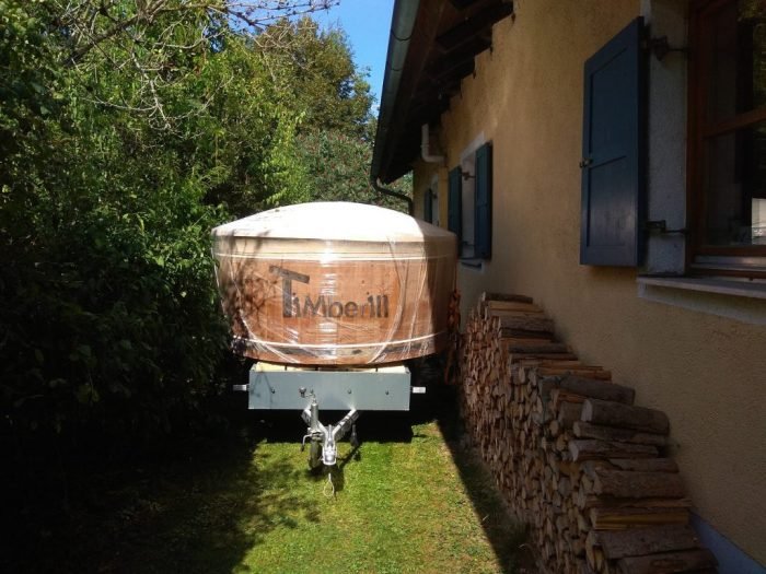 Badefass gfk Thermoholz mit integriertem Ofen Wellness Royal, Roman, Inning am Ammersee, Deutschland 3 Badefass Gfk Thermoholz Mit Integriertem Ofen Wellness Royal, Roman, Inning Am Ammersee, Deutschland (1)