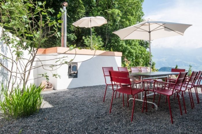 Badezuber Fiberglas Terrasse Einbaumodell mit konischen Wänden, Laszlo, Zürich, Schweiz 2 Badezuber Fiberglas Terrasse Einbaumodell Mit Konischen Wänden, Laszlo, Zürich, Schweiz (1)