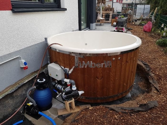 Badezuber mit Fiberglaseinsatz mit Elektroofen, Udo, Hattersheim-Okriftel, Deutschland 2 Badezuber Mit Fiberglaseinsatz Mit Elektroofen, Udo, Hattersheim Okriftel, Deutschland (1)