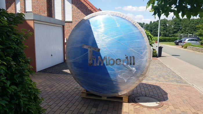 Badefass Gfk Mit Whirlpool Wellness Royal, Ute Und Michael, Bad Oeynhausen, Deutschland (1)