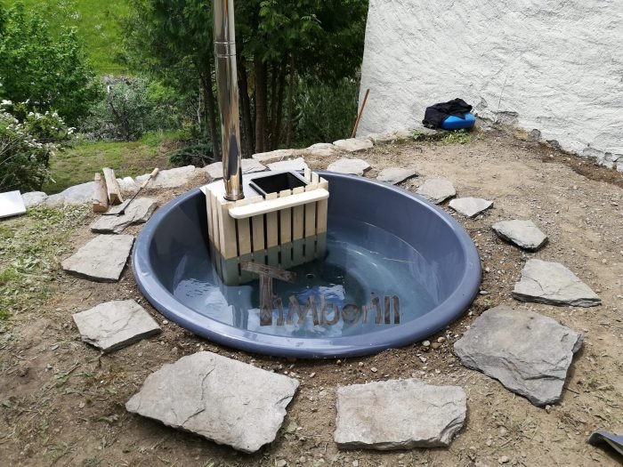 Badezuber Badetonne Terrasse Einbaumodell Einsatz, Michael, Gabi, Schweiz (2)