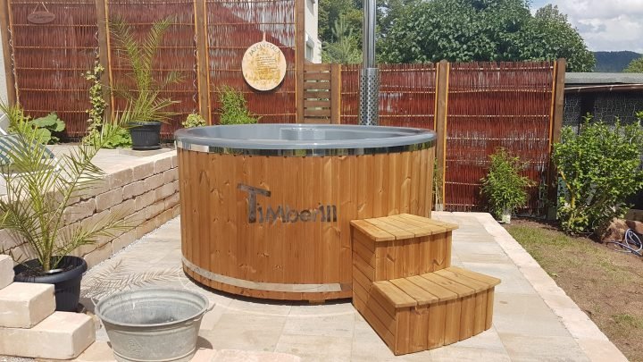 Badefass Gfk Mit Whirlpool Wellness Royal, Michael Und Katrin, Sonnefeld, Deutschland (1)