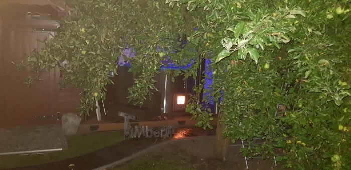 Badezuber Badefass GFK mit Smart Pelletofen, Alexander, Altlandsberg, Deutschland 4 Badezuber Badefass GFK Mit Smart Pelletofen, Alexander, Altlandsberg, Deutschland (4)