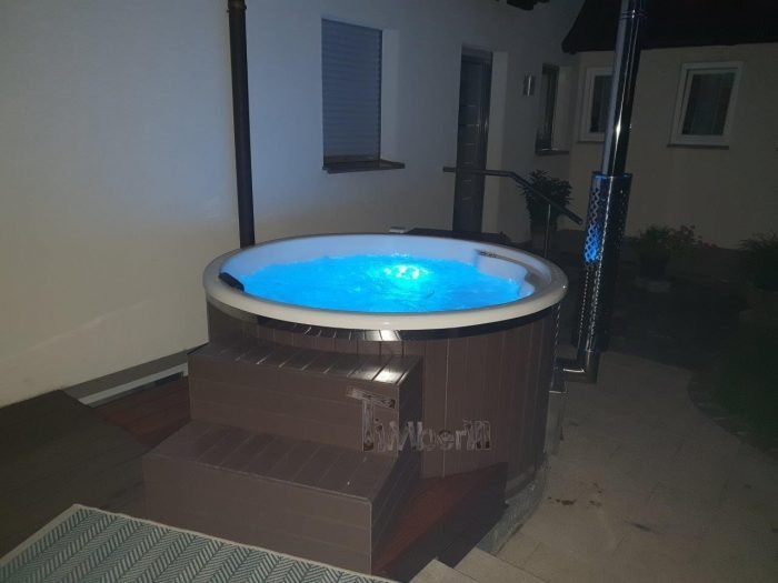 Badezuber Badefass GFK mit Smart Pelletofen WPC Verkleidung, Thorsten, Ihrlerstein, Deutschland 3 Badezuber Badefass GFK Mit Smart Pelletofen WPC Verkleidung, Maerz, Ihrlerstein, Deutschland (2)