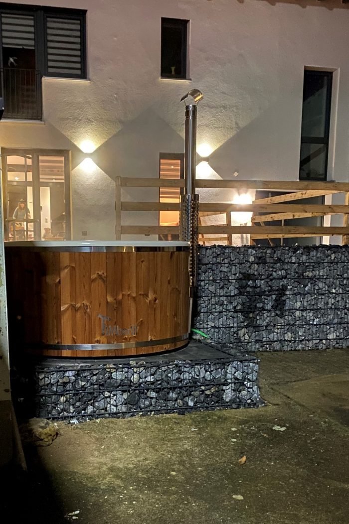 Badefass gfk mit Whirlpool Wellness Royal, Alexander, Prosselsheim, Deutschland 2 Badefass Gfk Mit Whirlpool Wellness Royal, Alexander, Prosselsheim, Deutschland