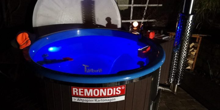 Badezuber Badefass GFK Mit WPC Verkleidung, Steffen, Apolda, Deutschland (1)