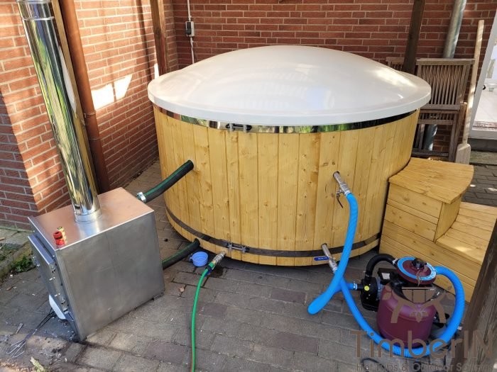 Badezuber GFK Mit Aussenofen Holzofen Gasofen, Florian, Wriedel, Deutschland