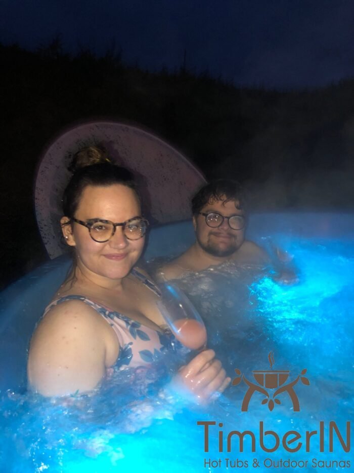 Badefass Badezuber mit Whirlpool Wellness Royal, Bettina, Lindberg, Deutschland 2 Badefass Badezuber Mit Whirlpool Wellness Royal, Bettina, Lindberg, Deutschland (1)