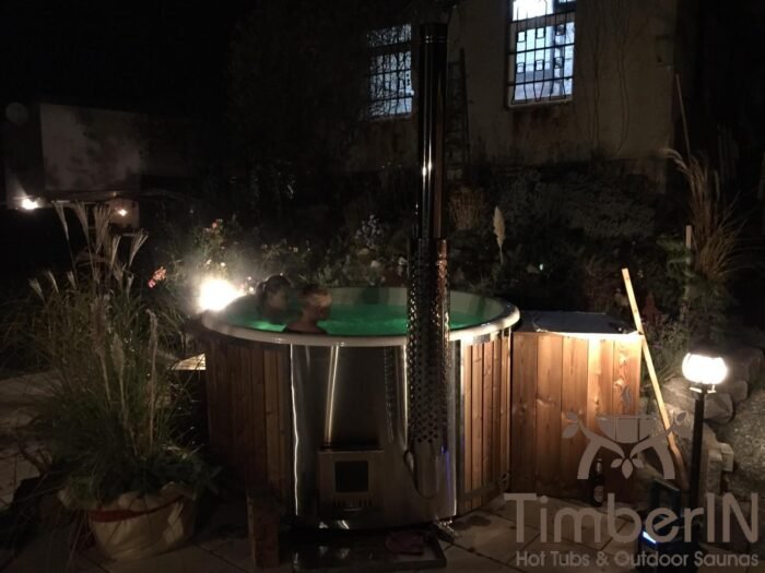 Badefass gfk Thermoholz mit integriertem Ofen Wellness Royal, Ina, Mohlsdorf-Teichwolframsdorf-Thüringen, Deutschland 2 Badefass Gfk Thermoholz Mit Integriertem Ofen Wellness Royal, Ina, Mohlsdorf Teichwolframsdorf Thüringen, Deutschland (1)