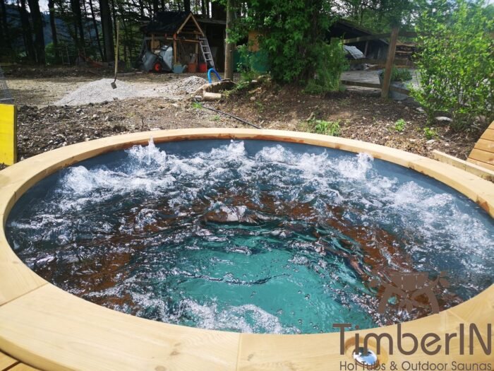 Badezuber mit Kunststoffeinsatz für Selbstgestaltung, Oliver, Rohrbach, Schweiz 4 Badezuber Mit Kunststoffeinsatz Für Selbstgestaltung, Oliver, Rohrbach, Schweiz (3)