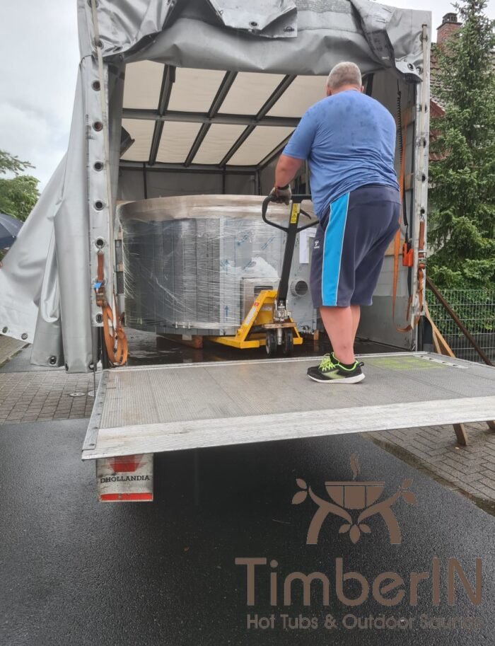 Badezuber Badefass GFK WPC – Thermoholz Verkleidung mit SMART Pellet oder Holzofen, Dieter, Gerolzhofen, Germany 3 Badezuber Badefass GFK WPC – Thermoholz Verkleidung Mit SMART Pellet Oder Holzofen (3)