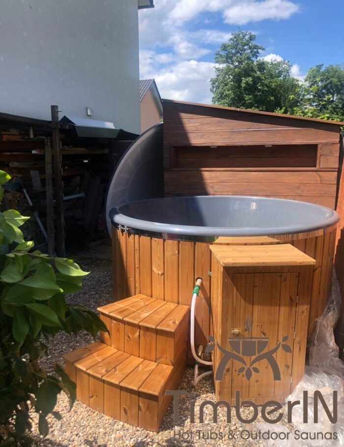 Badezuber GFK mit Aussenofen: Holzofen – Gasofen, Cornelia, Troisdorf, Germany 2 Badezuber GFK Mit Aussenofen Holzofen – Gasofen (2) (1)