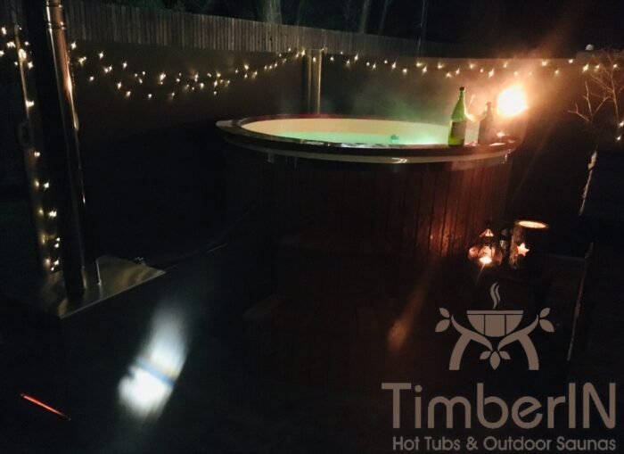 Badezuber GFK mit Aussenofen: Holzofen – Gasofen, Alicja, Hersbruck, Germany 2 Badezuber GFK Mit Aussenofen Holzofen – Gasofen (2)