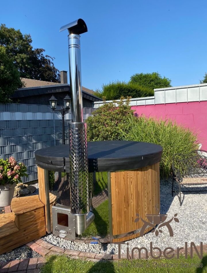 Badezuber Badefass Hot Tube Mit Whirlpool Holzofen – TimberIN Rojal (1)