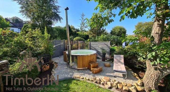 Badezuber Badefass Hot Tube Mit Whirlpool Holzofen – TimberIN Rojal