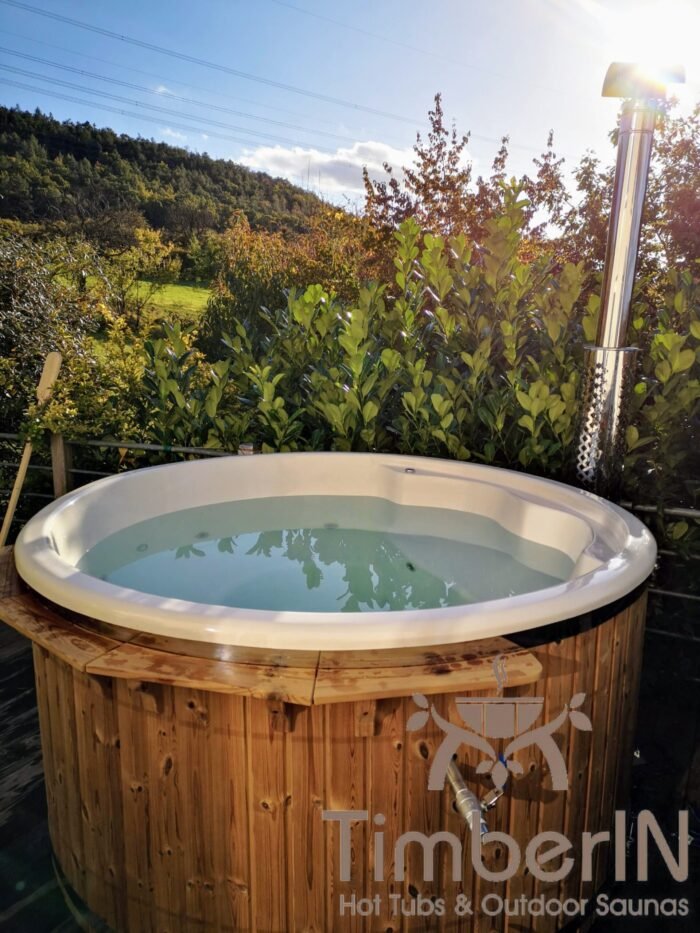 Badezuber Badefass Hot Tube mit Whirlpool Holzofen – TimberIN Rojal, Manuel, Sand am Main, Germany 2 Badezuber Badefass Hot Tube Mit Whirlpool Holzofen – TimberIN Rojal (1)