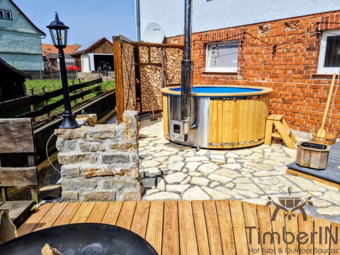 Badezuber GFK Lärche mit integriertem Ofen, Uwe, Lauterbach – Maar, Germany 6 Badezuber GFK Lärche Mit Integriertem Ofen (4)