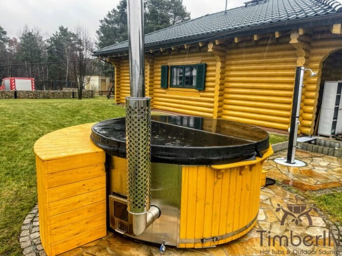 Badezuber Badefass Hot Tube Mit Whirlpool Holzofen – TimberIN Rojal (3)