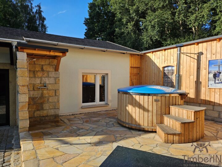 Jacuzzi Garten Mit Holzofen