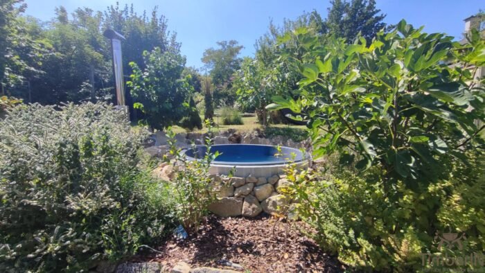 GFK Einsatz Für Hottube Für Eingelasen Einbau Eingraben (3)