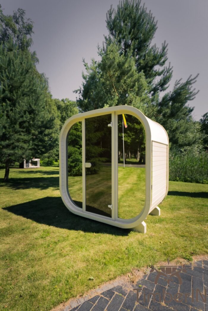 elektroofen 17 Kleine Aussensauna mit Elektroofen und moderner Glasfront
