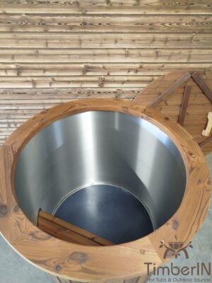 Small Hot Tub (14)